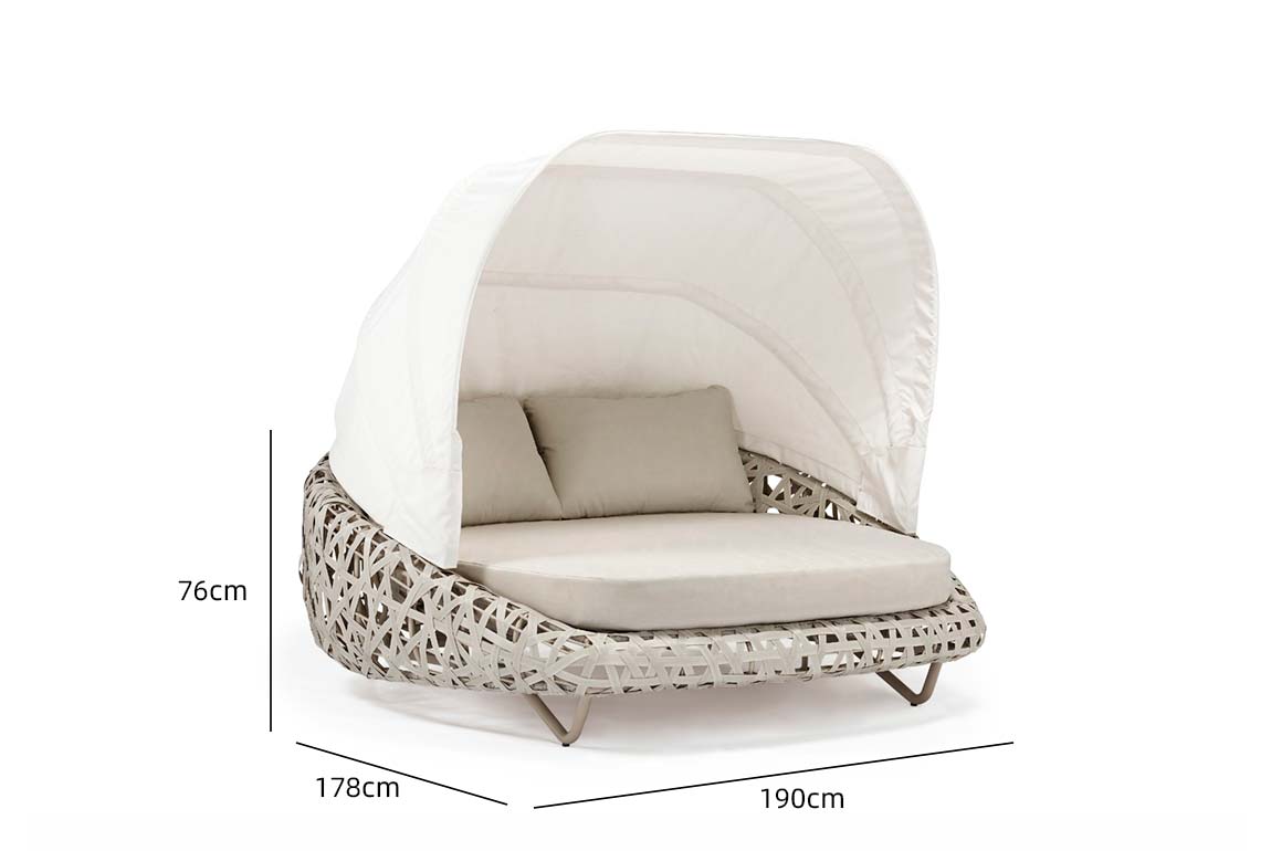 CURL daybed with canopy